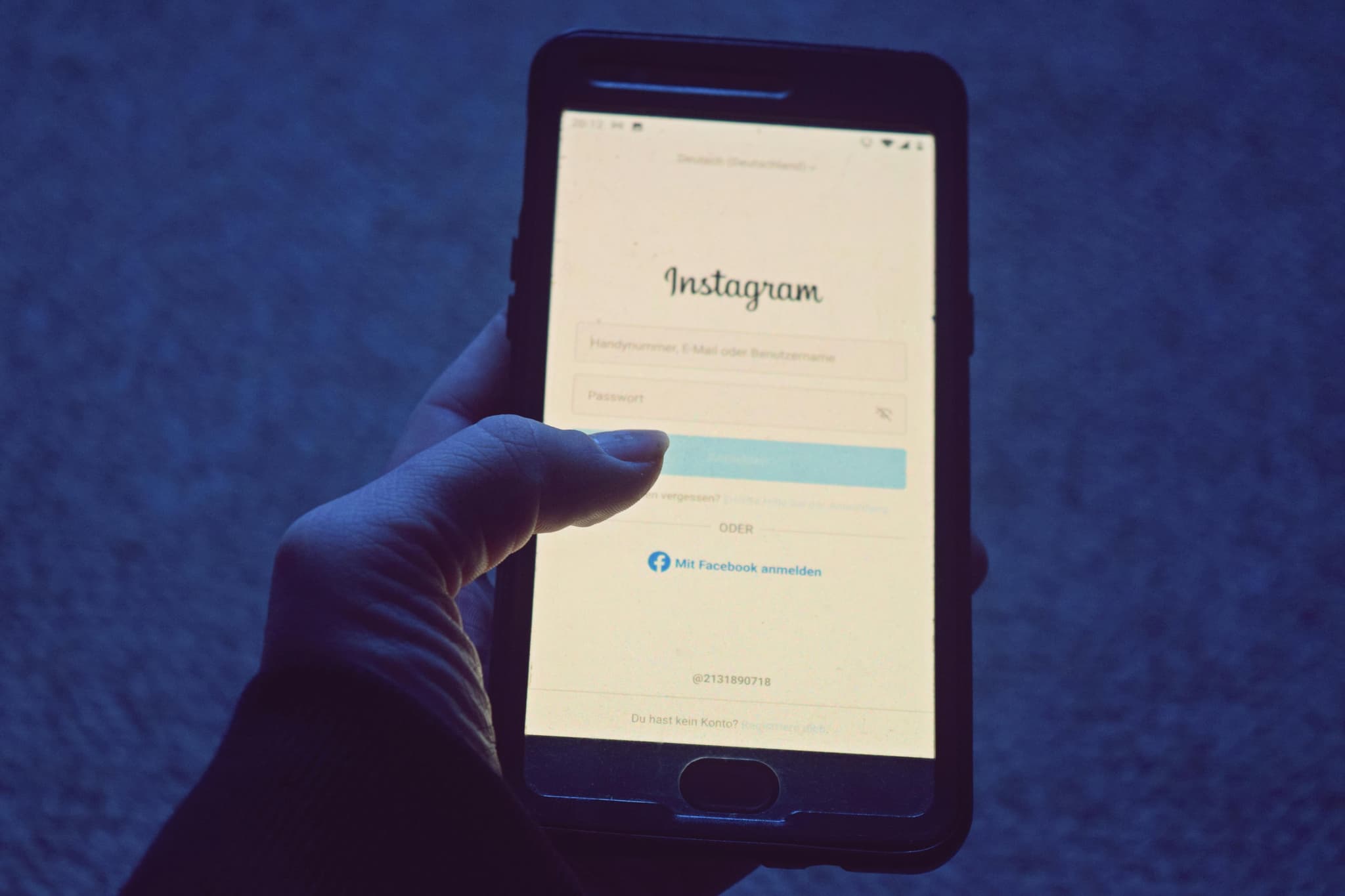 インスタグラムで簡単にフォロワー購入！100人から始めよう