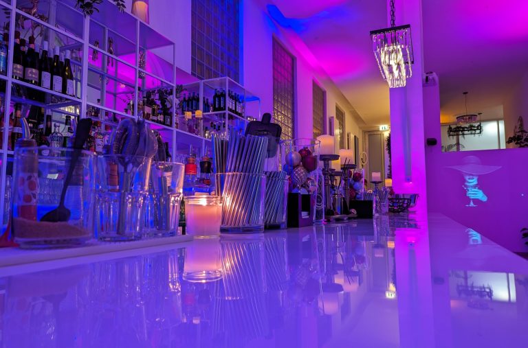 2fb5dfe9-dbb6-4ba0-89d4-56005e267ed0